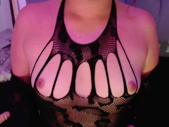 Amy-Cian live cam on BongaCams