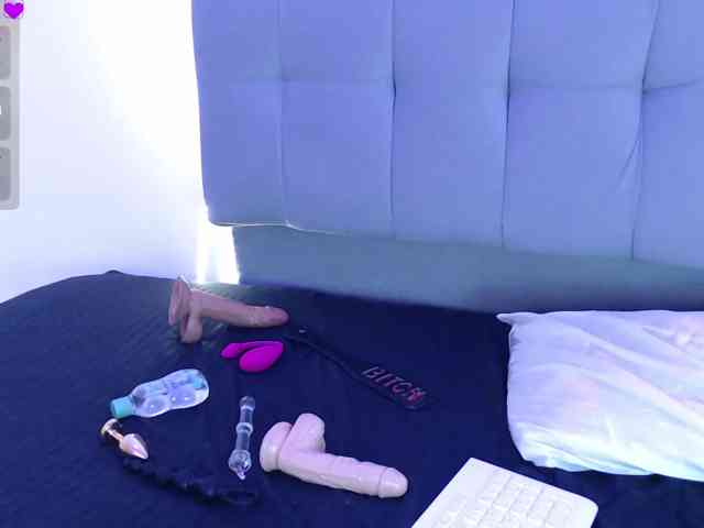 Amy-Cian webcam