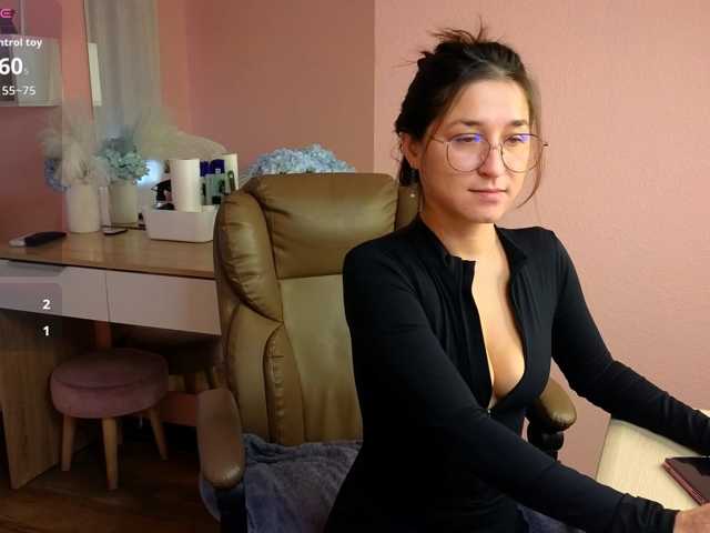 Doris-Keller live cam on BongaCams