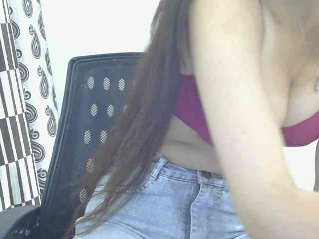 Model: skinnyindiangirl77