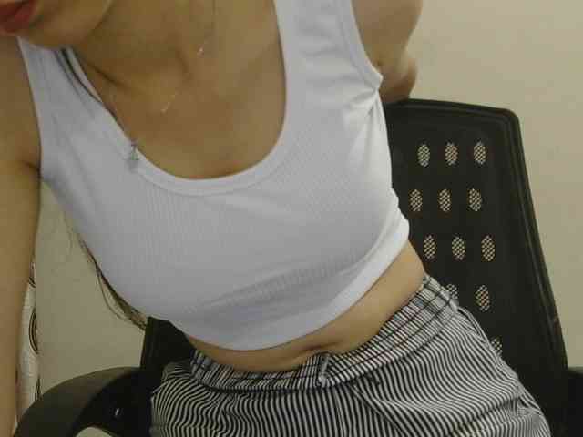 skinnyindiangirl77