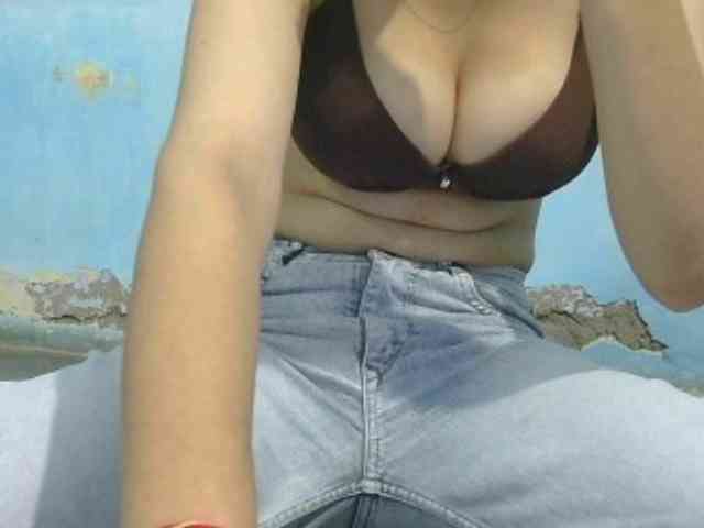 skinnyindiangirl77