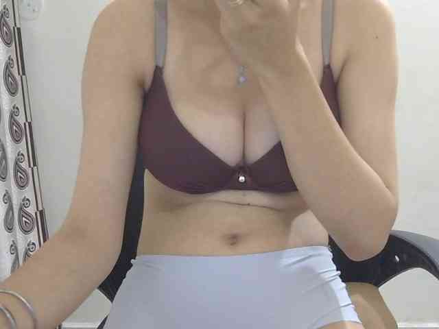 skinnyindiangirl77