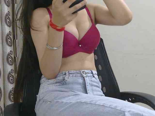 Model: skinnyindiangirl77