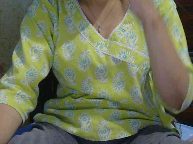 skinnyindiangirl77 webcam