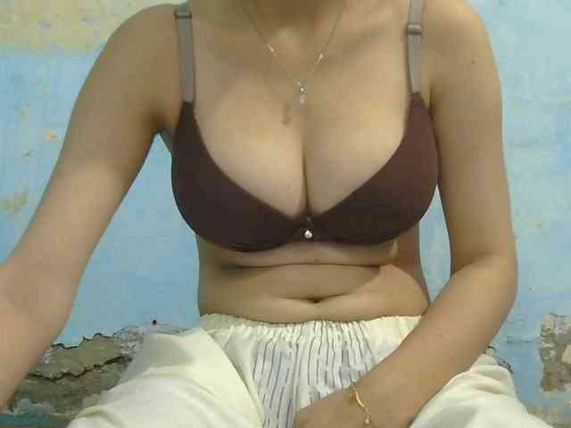 skinnyindiangirl77