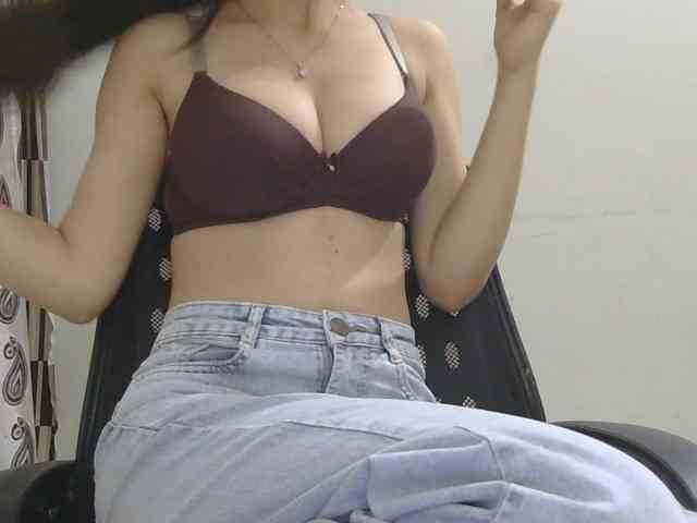 skinnyindiangirl77