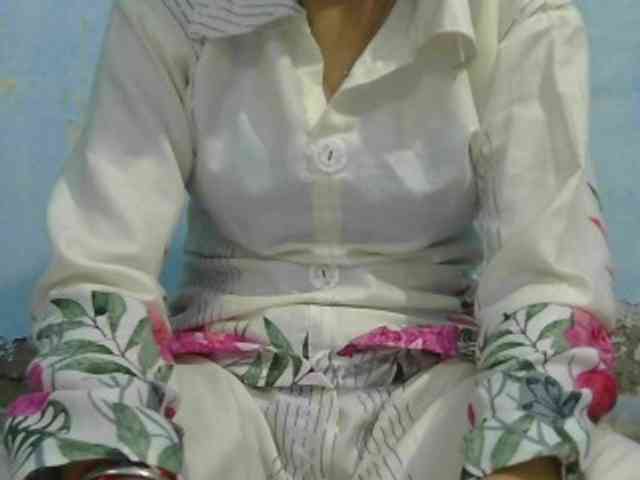 skinnyindiangirl77