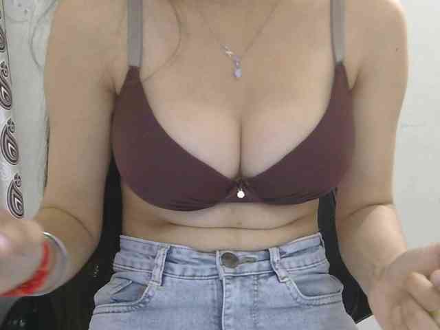 skinnyindiangirl77