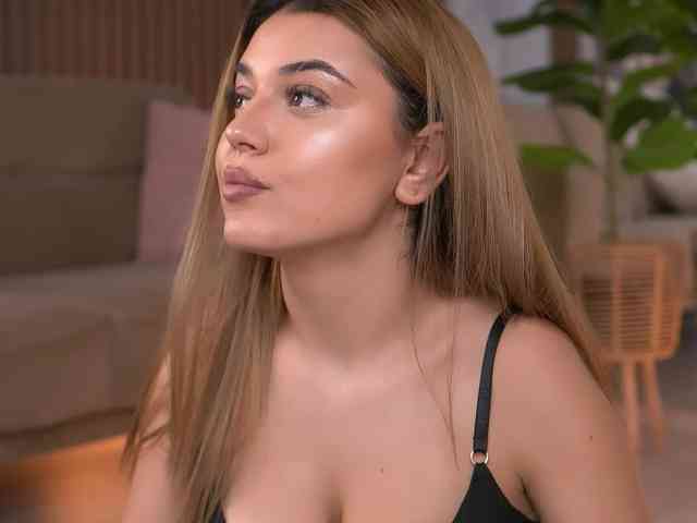 BlairBlonde