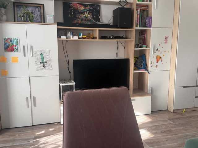 AprylProffit live cam preview