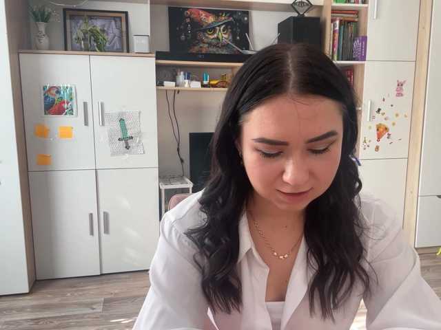 AprylProffit live cam preview