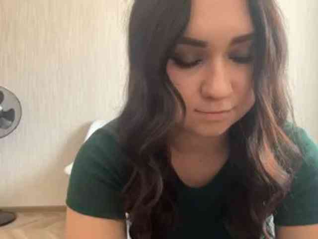 AprylProffit webcam