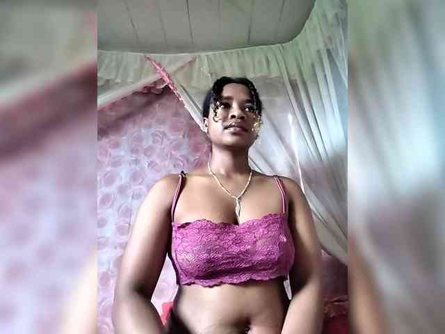 Mayrah07 webcam