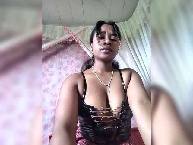 Mayrah07 webcam