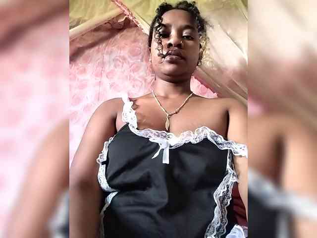 Modèle: Mayrah07