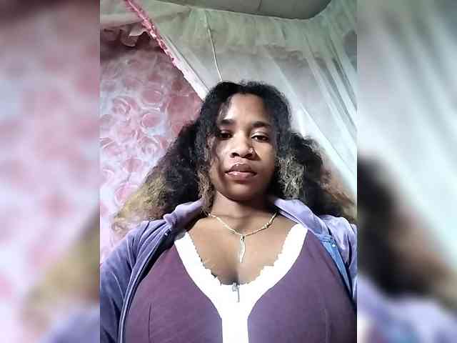 Modèle: Mayrah07