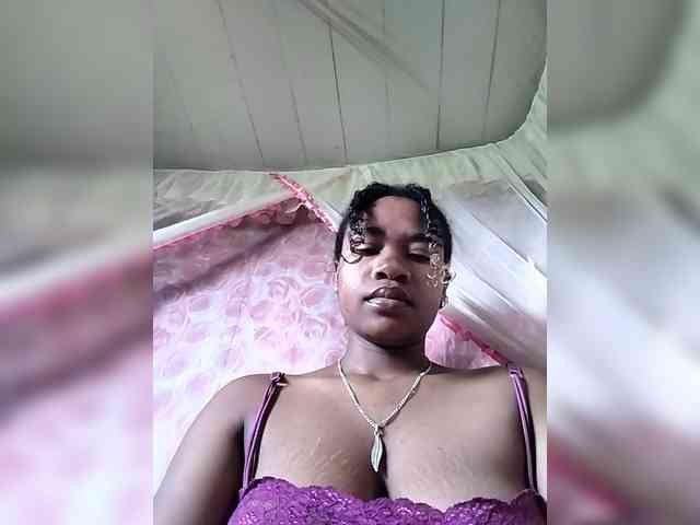 Modèle: Mayrah07