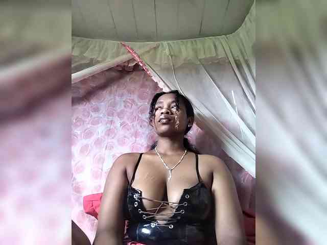 Mayrah07 webcam