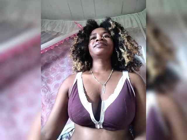 Modèle: Mayrah07