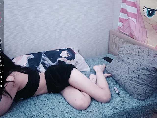 JenelleFaires live cam on BongaCams