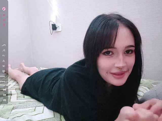 JenelleFaires