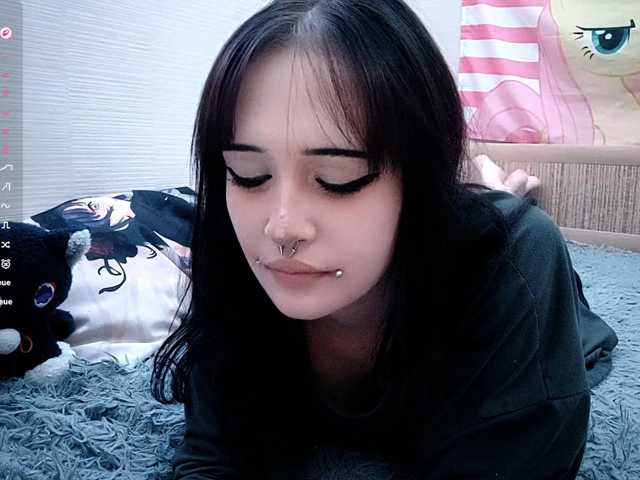 JenelleFaires