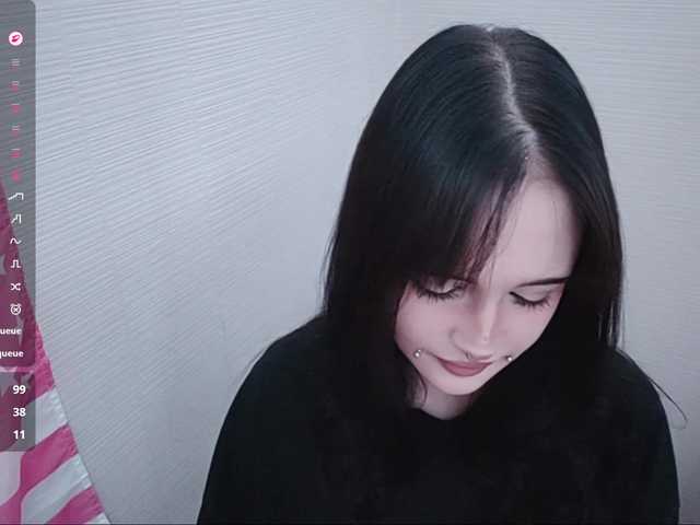 JenelleFaires
