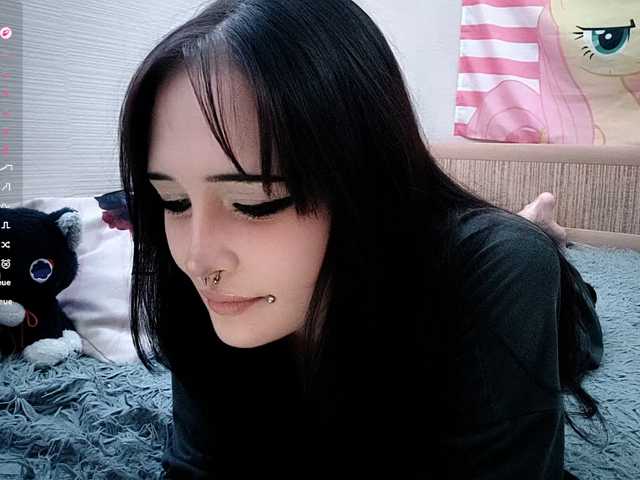 JenelleFaires