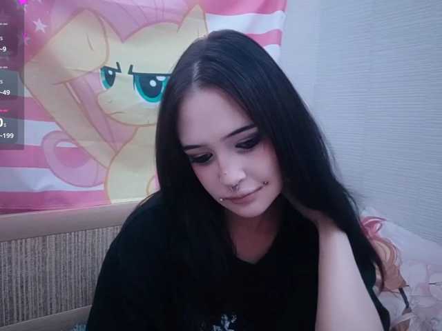 JenelleFaires