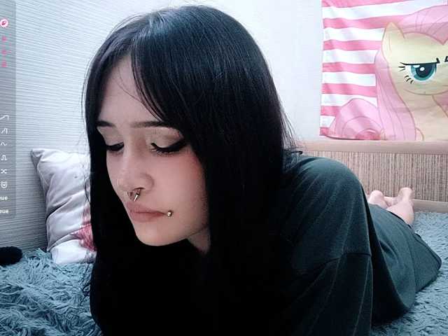 JenelleFaires