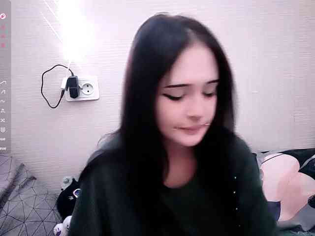 JenelleFaires
