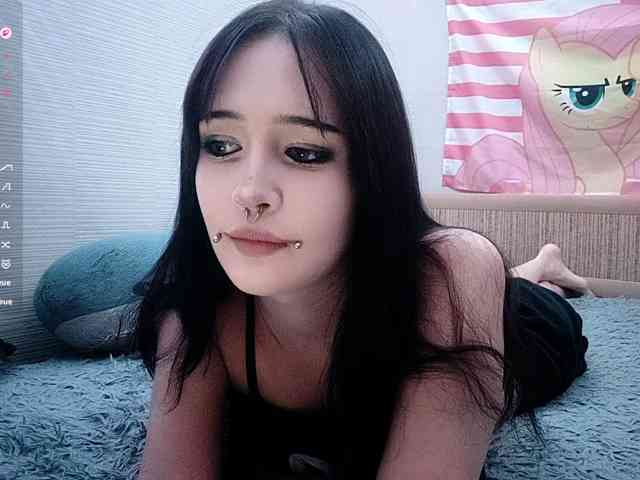 JenelleFaires