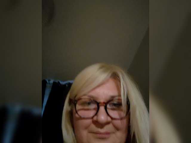 Nika03 live cam on BongaCams