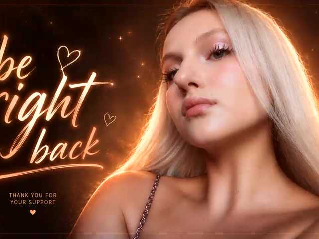 RenettaPiasecki live cam on BongaCams