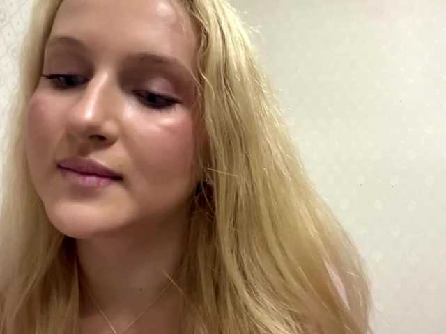 RenettaPiasecki live cam on BongaCams