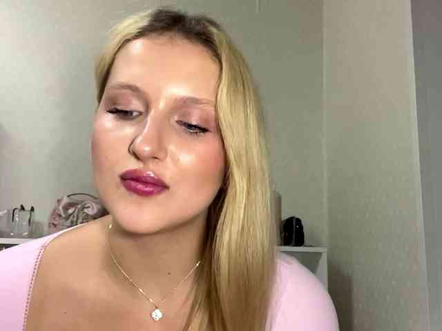 RenettaPiasecki webcam