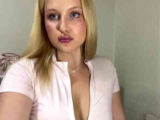 RenettaPiasecki webcam