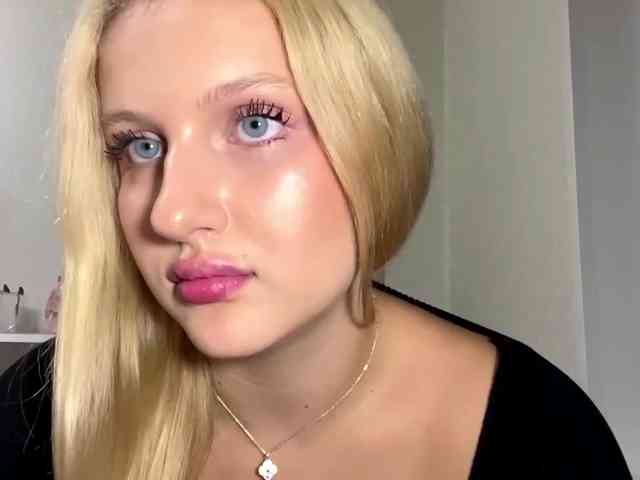 RenettaPiasecki webcam