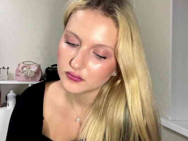 RenettaPiasecki webcam
