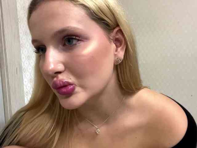 RenettaPiasecki webcam
