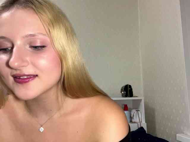 RenettaPiasecki webcam