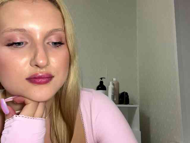 RenettaPiasecki webcam