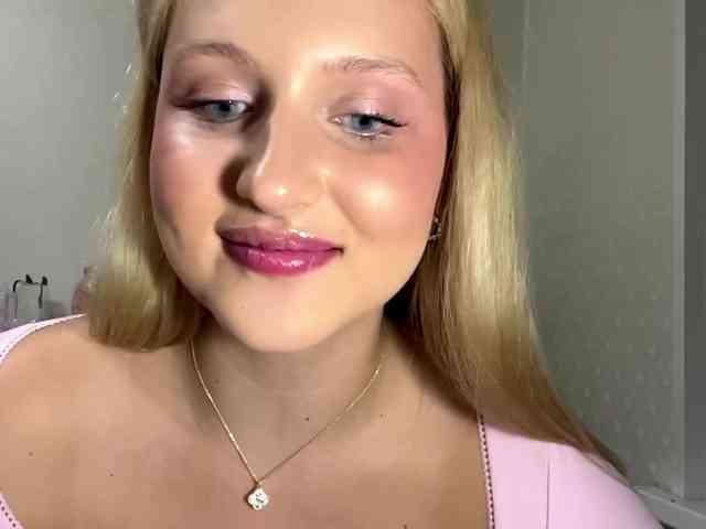 RenettaPiasecki webcam