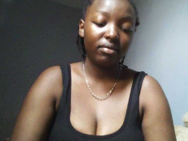 Sexymarie live cam on BongaCams