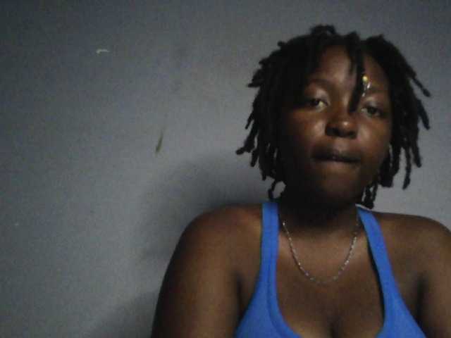 Sexymarie live cam on BongaCams