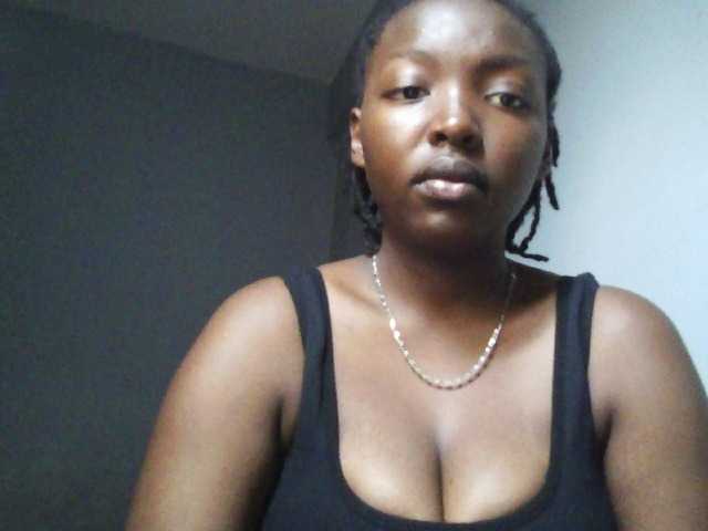 Sexymarie live cam on BongaCams