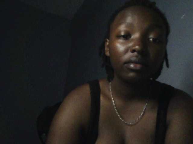 Sexymarie live cam on BongaCams