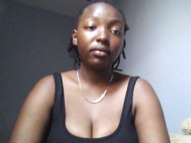 Sexymarie live cam on BongaCams