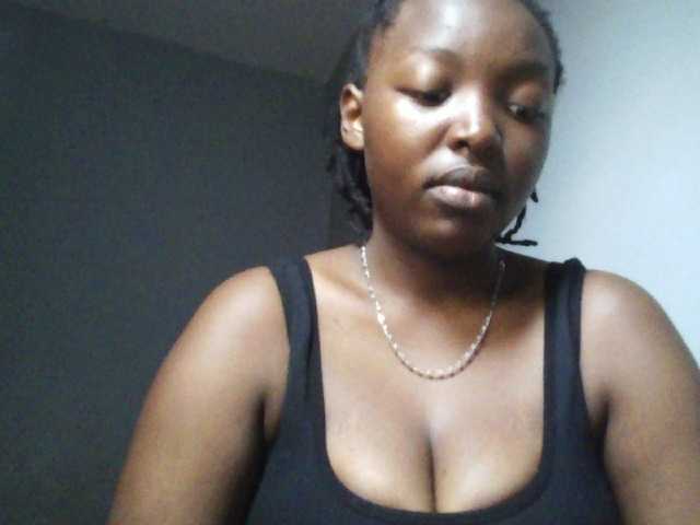 Sexymarie live cam on BongaCams